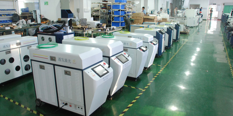 通發激光TFL-80PF<a href='http://www.533wawa.net.cn/product/2.htm' class='text_a'>光纖<a href='http://www.533wawa.net.cn' class='text_a'>激光焊接機</a></a>